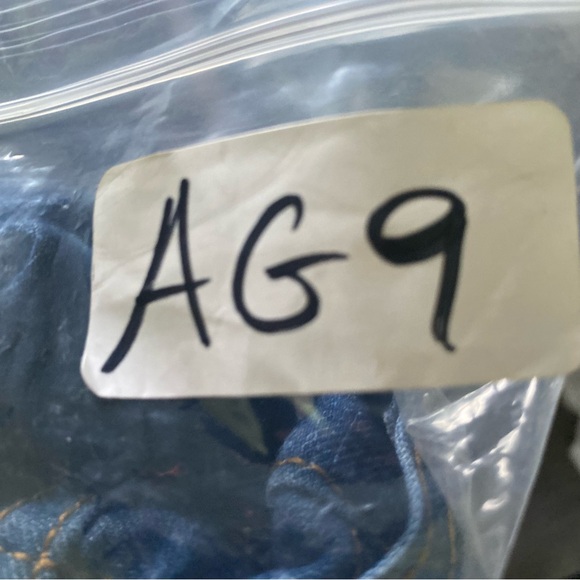 Judy Blue Tummy Tuck Jeans Womens Sixe 3XL Blue Denim Stretch Distressed Plus - Picture 10 of 10